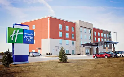 Photo 2 - Holiday Inn Express & Suites Rantoul by IHG