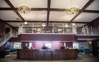Photo 3 - Grand Hinckley Inn