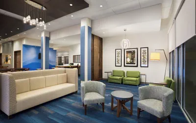 Holiday Inn Express & Suites McAllen - Medical Center Area by IHG