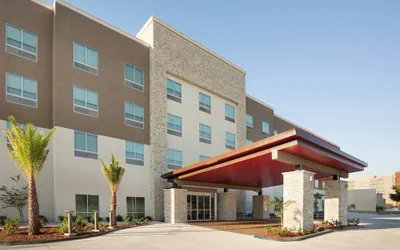 Photo 2 - Holiday Inn Express & Suites McAllen - Medical Center Area by IHG