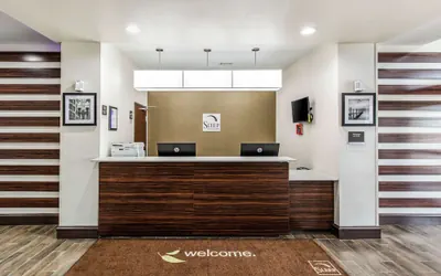 Photo 3 - Sleep Inn & Suites Bryan - College Station
