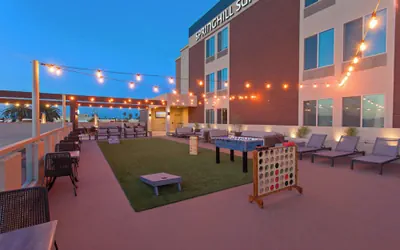 Photo 2 - SpringHill Suites by Marriott Huntington Beach Orange County