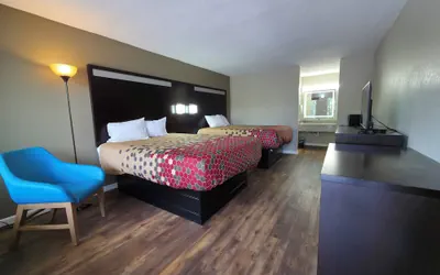 Photo 5 - Econo Lodge Lavonia I-85