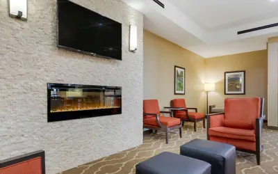 Photo 3 - Comfort Suites Piedmont - Greenville South