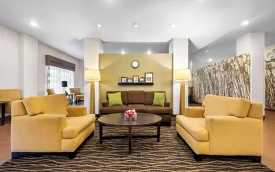 Photo 3 - Sleep Inn & Suites West-Near Medical Center