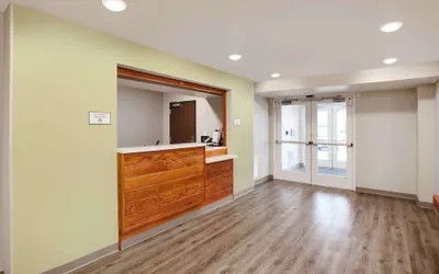 Photo 3 - WoodSpring Suites Plano - North Dallas