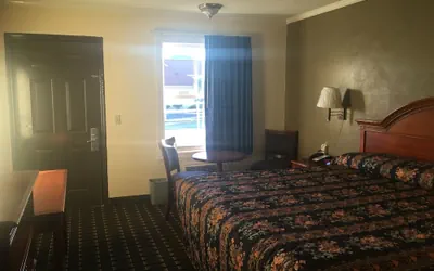 Photo 5 - Travelodge by Wyndham Orangeburg
