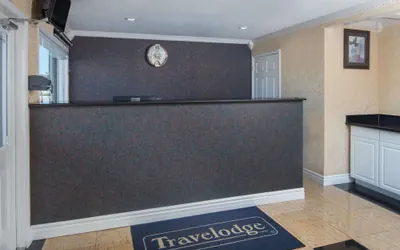 Photo 4 - Travelodge by Wyndham Orangeburg