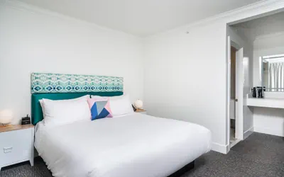 Photo 4 - Bellanca Hotel