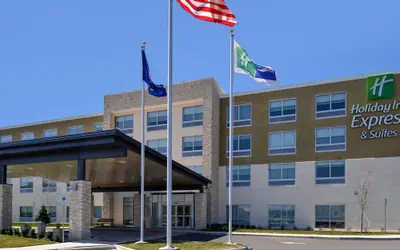 Photo 2 - Holiday Inn Express & Suites Brighton South - US 23 by IHG