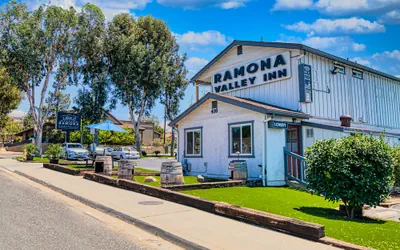 Photo 2 - Ramona Valley Inn