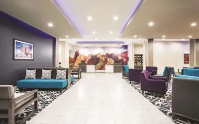Photo 3 - La Quinta Inn & Suites by Wyndham La Verkin-Gateway to Zion