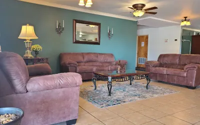 Photo 3 - Candlelight Inn & Suites Hwy 69 near McAlester