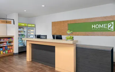 Photo 5 - Home2 Suites by Hilton Nokomis Sarasota Casey Key