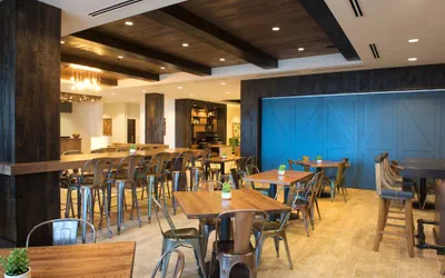 Photo 3 - SpringHill Suites by Marriott Bend