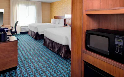 Photo 5 - Fairfield Inn & Suites by Marriott Bakersfield North/Airport