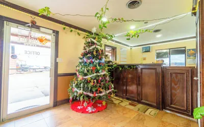 Photo 4 - Budget Inn By OYO Edinburg Hwy 281