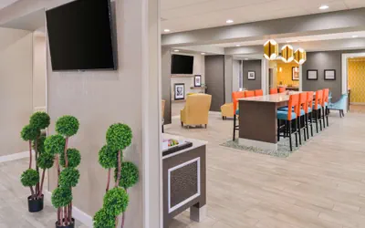 Photo 5 - Hampton Inn Emporia