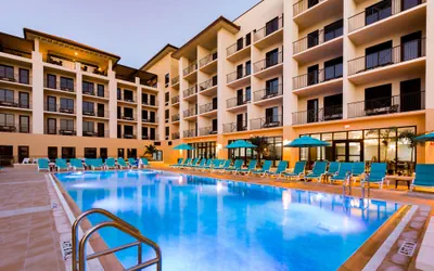 Photo 2 - Edge Hotel Clearwater Beach