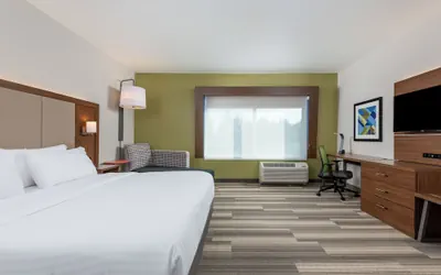 Photo 3 - Holiday Inn Express Queensbury - Lake George Area by IHG