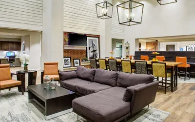 Photo 5 - Hampton Inn & Suites by Hilton Pittsburg Kansas Crossing