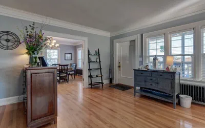 Photo 3 - Nantucket Inn