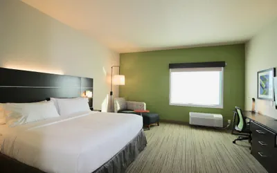 Photo 3 - Holiday Inn Express & Suites Kirksville - University Area by IHG