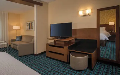 Photo 5 - Fairfield Inn and Suites by Marriott Washington