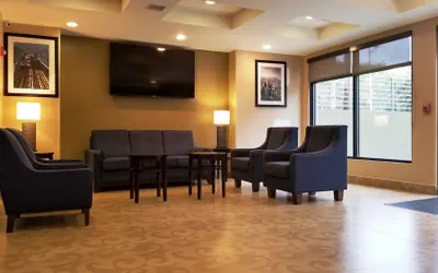 Photo 4 - Days Inn by Wyndham Brooklyn Marine Park