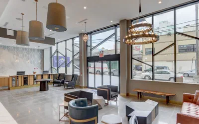 Photo 4 - Microtel Inn by Wyndham Long Island City
