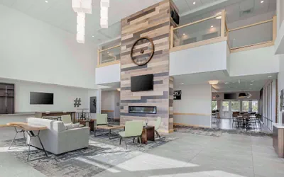 Photo 5 - Best Western Plus Peppertree Nampa Civic Center Inn
