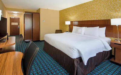 Photo 4 - Fairfield Inn & Suites by Marriott Abingdon