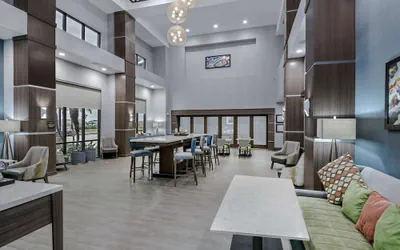 Photo 4 - Hampton Inn & Suites by Hilton Portland Corpus Christi