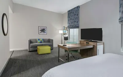 Photo 5 - Hampton Inn & Suites by Hilton Portland Corpus Christi