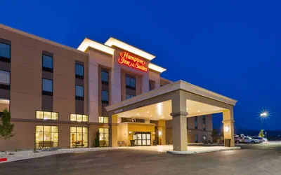 Photo 2 - Hampton Inn & Suites Wells
