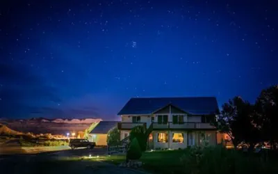 Photo 2 - Bryce Trails Bed and Breakfast