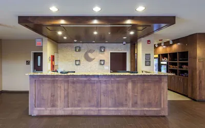 Photo 3 - Comfort Suites Denver near Anschutz Medical Campus