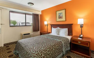 Photo 5 - Travelodge by Wyndham Chicago - South Holland