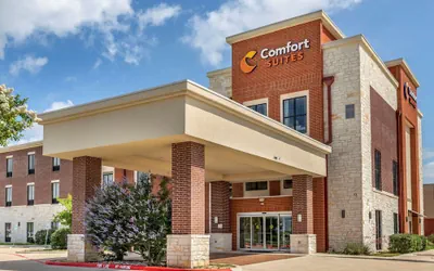 Photo 2 - Comfort Suites Kyle
