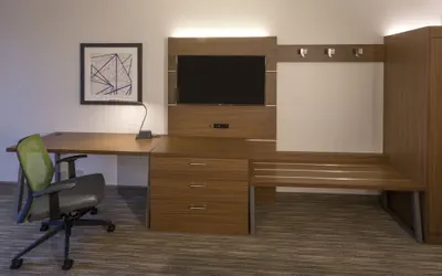 Photo 4 - Holiday Inn Express & Suites Seattle South - Tukwila by IHG