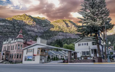 Photo 2 - Abram Inn & Suites