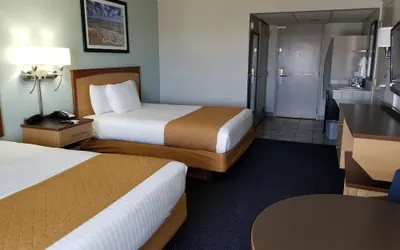 Photo 5 - Dunes Waterfront Resort