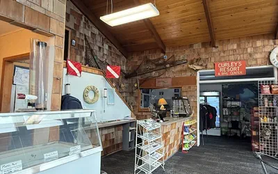 Photo 3 - Curley's Resort & Dive Center