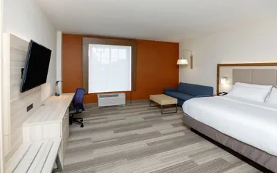 Photo 5 - Holiday Inn Express & Suites Sturbridge by IHG