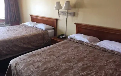 Photo 5 - De Leon Inn