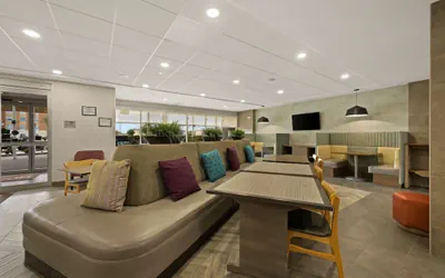 Photo 3 - Home2 Suites by Hilton Baytown