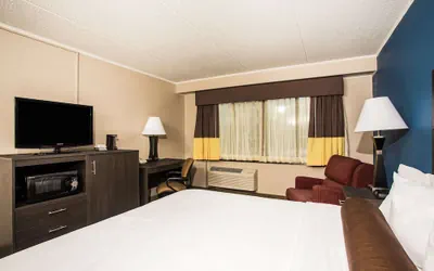 Photo 5 - Baymont by Wyndham Appleton