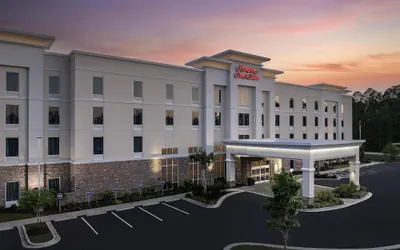Photo 2 - Hampton Inn & Suites Walterboro