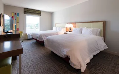 Photo 5 - Hampton Inn & Suites Walterboro