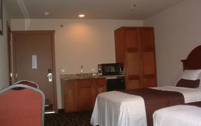 Photo 5 - The Sunset Inn